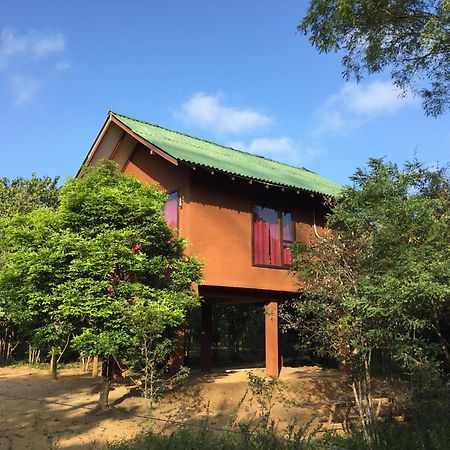 Sky Forest Habarana Bagian luar foto